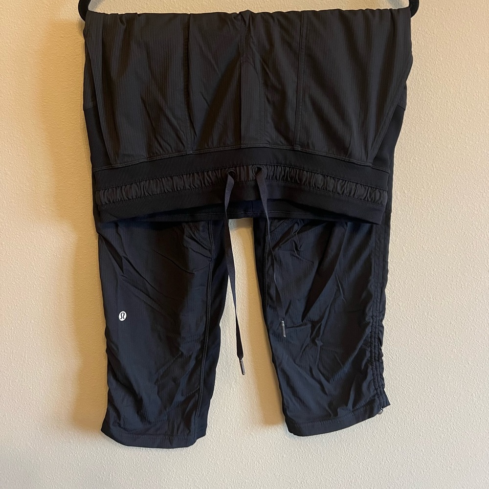 LULULEMON Dance Studio Mid-Rise Cropped Pant